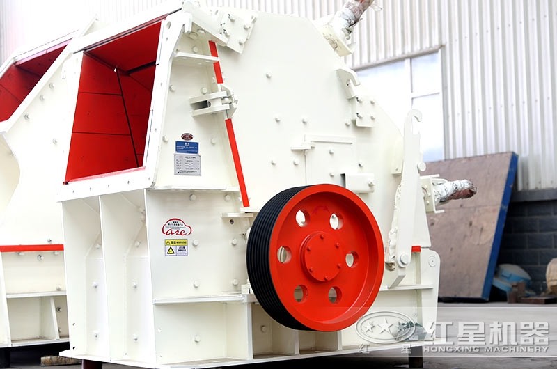 反擊式破碎機(jī)，適用于中低硬度物料，粒型好